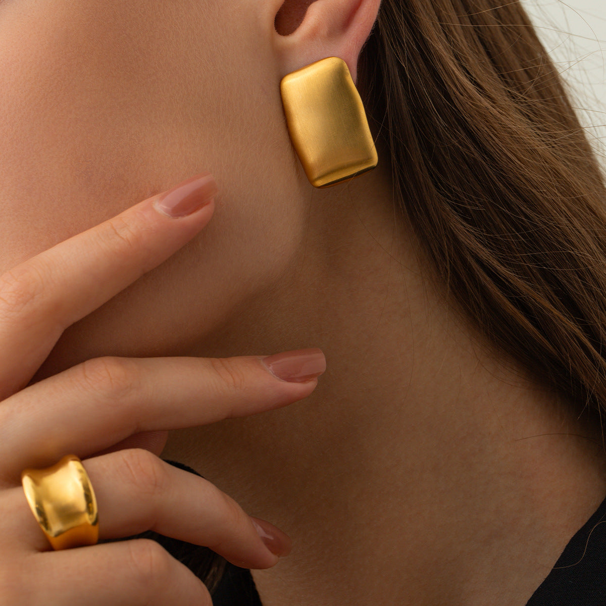Gold Olive Twirl Earrings