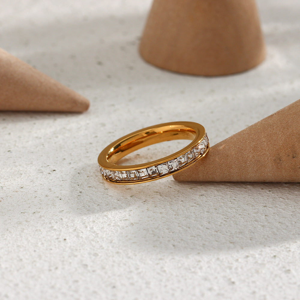 Aura Gold Band