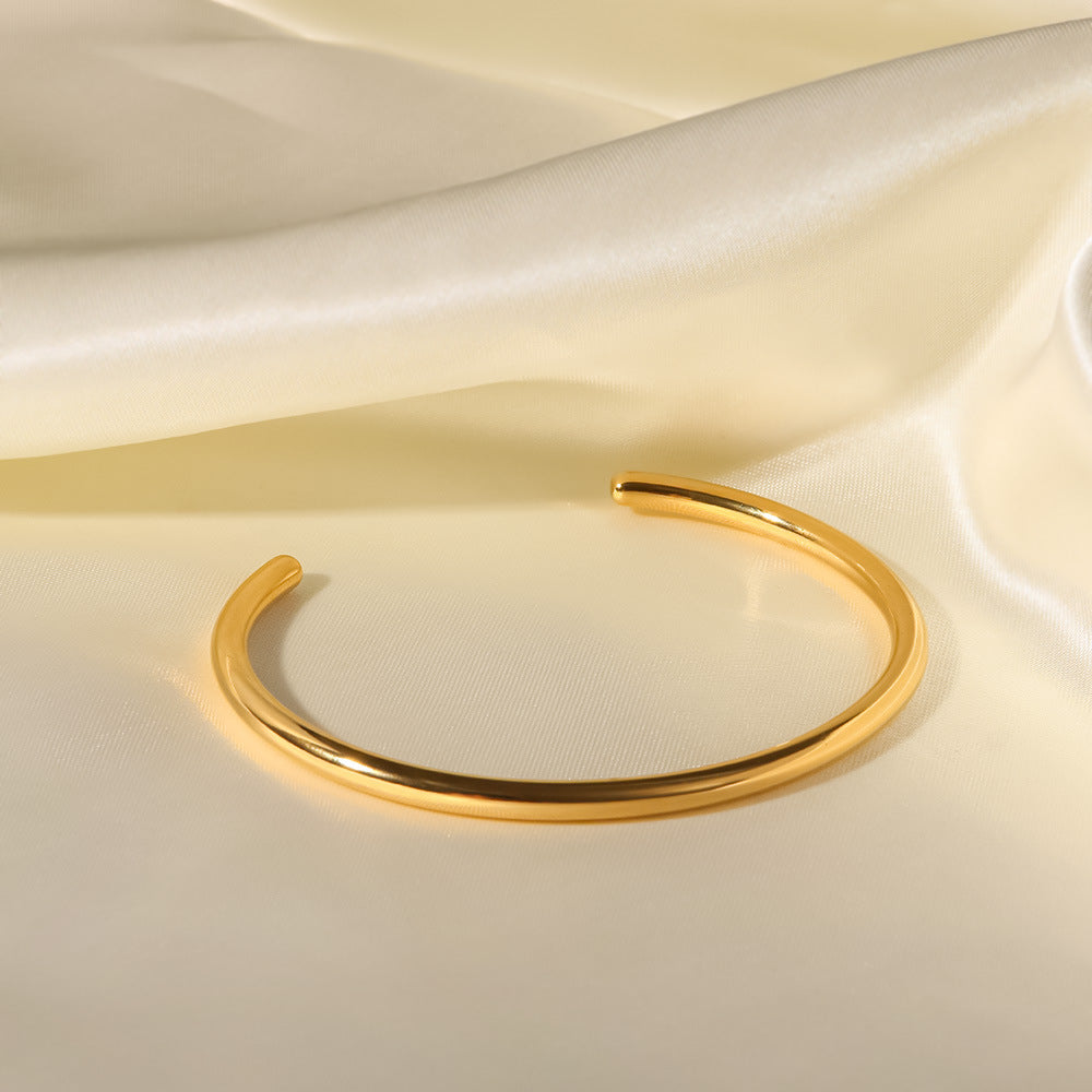 Radiant Gold Bangle