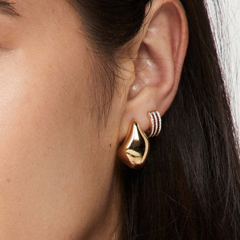 Amelie Gold Teardrop Huggies