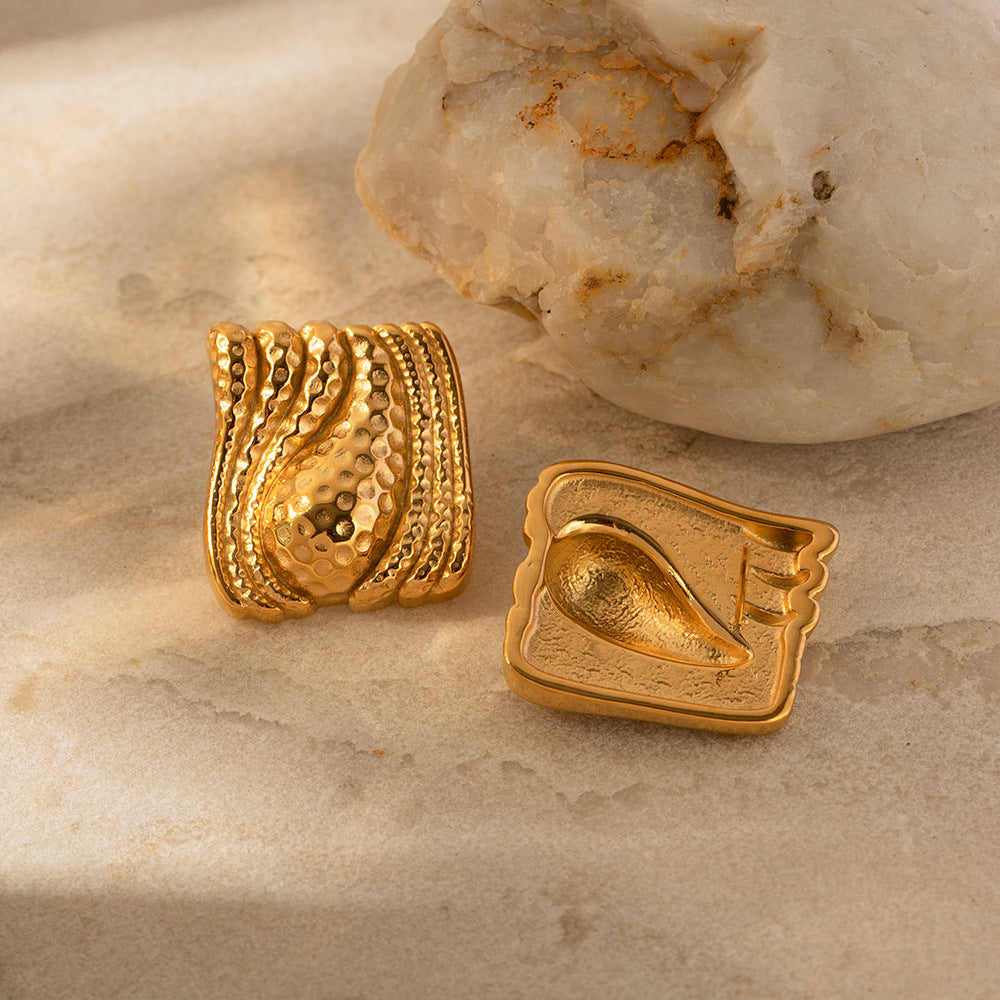 Golden Bloom Teardrop Earrings