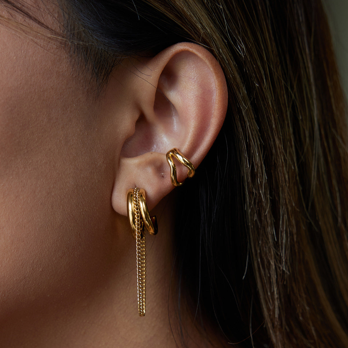 Sculptural Chain Hoop Earrings