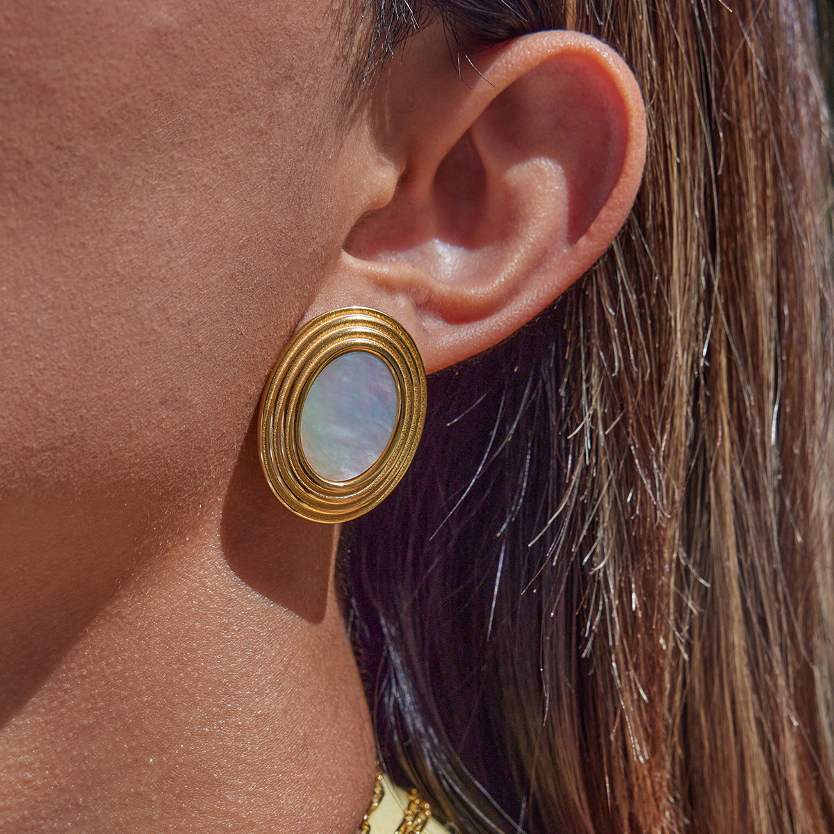 Retro Oval Enamel Earrings