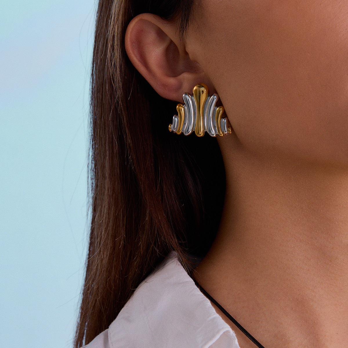 Luna Wave Gold Earrings