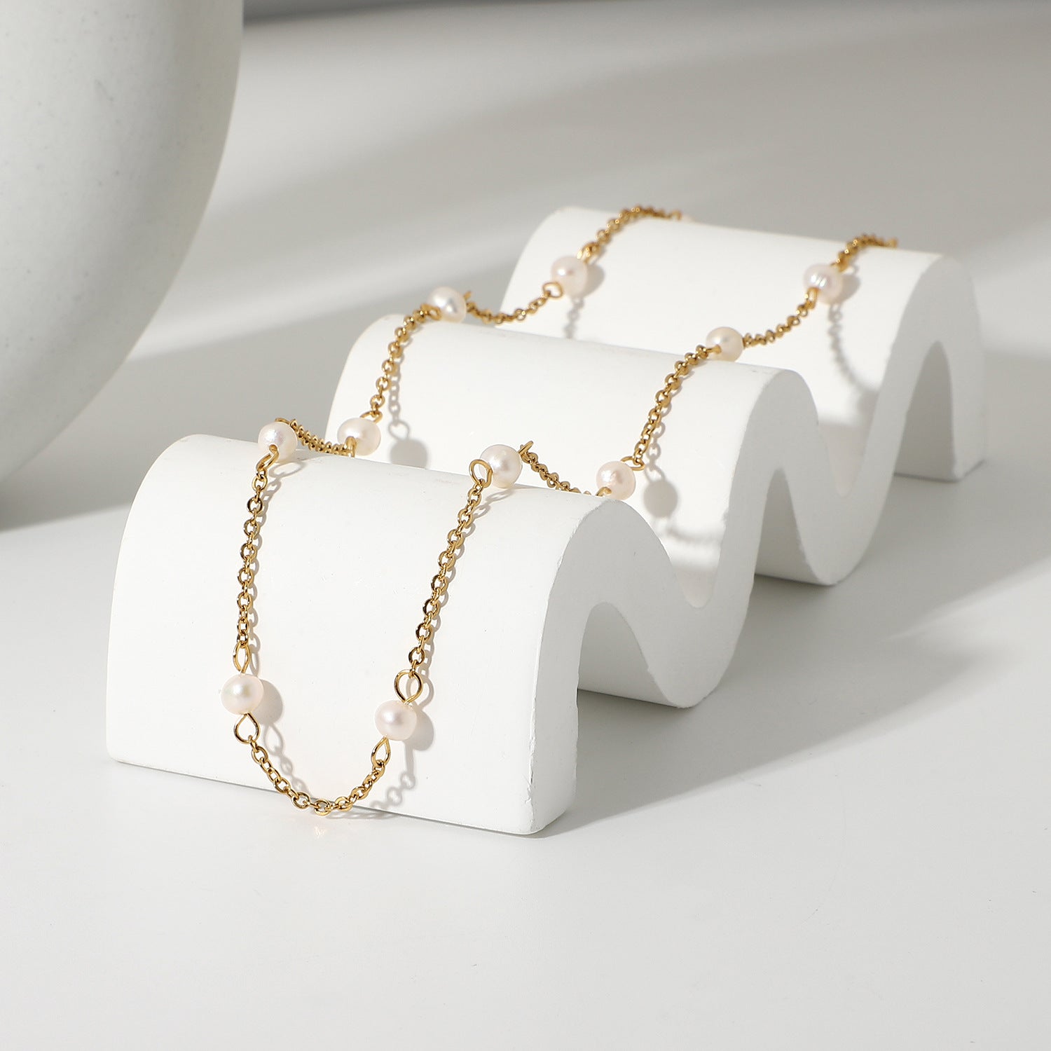 Luxe Pearl Radiance Necklace