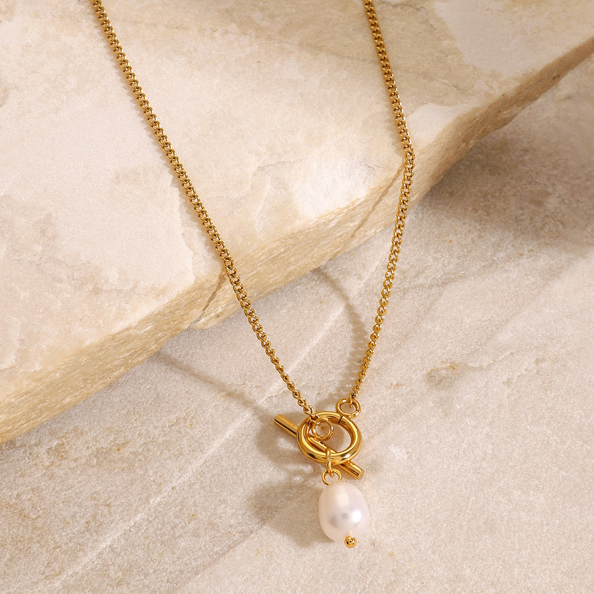 Chic Pearl Toggle Necklace