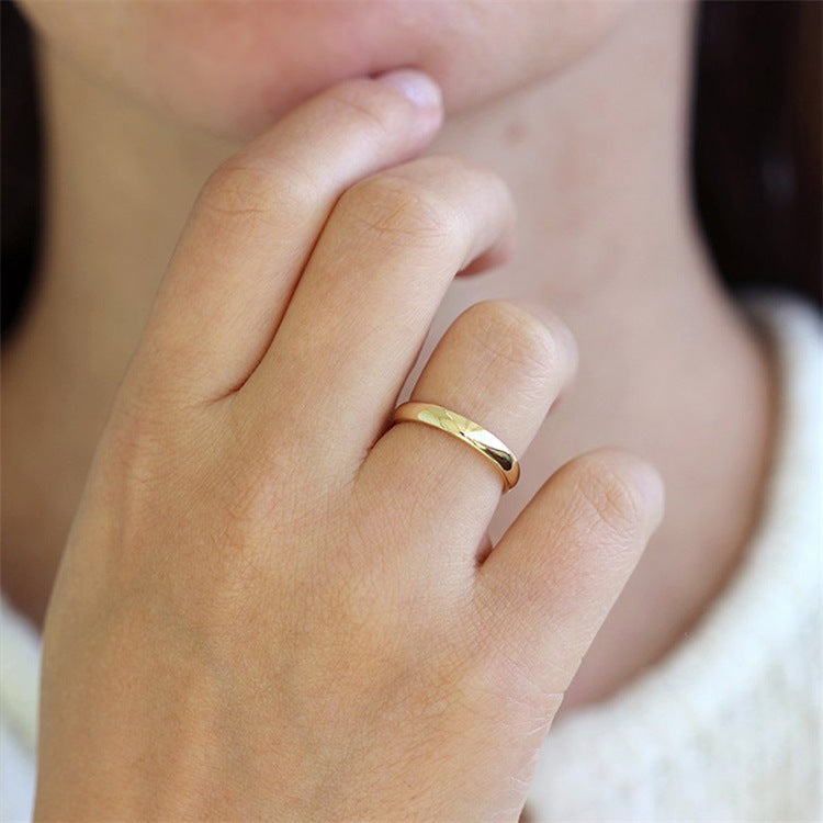Elegance Gold Band