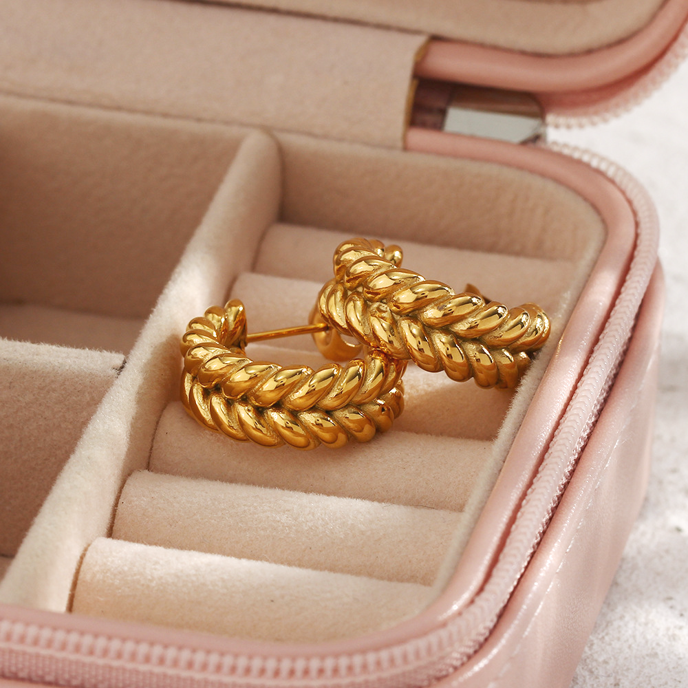 Elegance Braided Gold Earrings