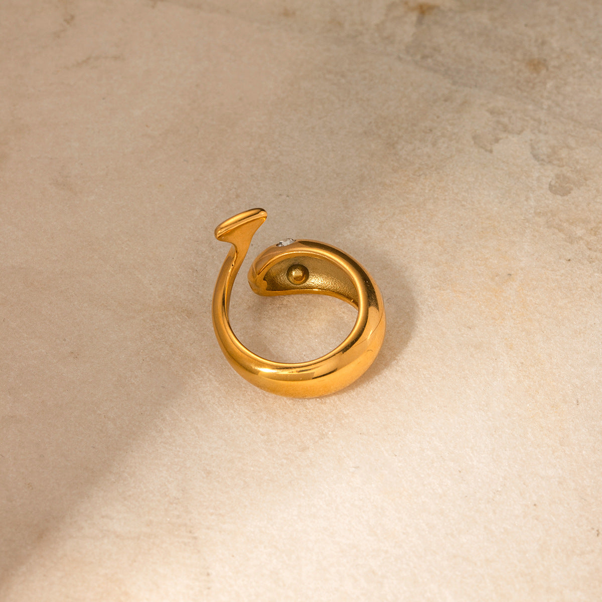 Serpentine Aura Gold Ring