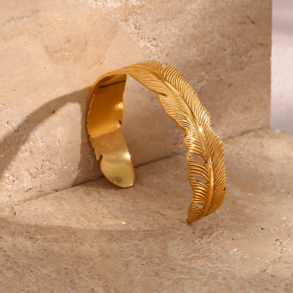 Divine Feather Gold Bangle