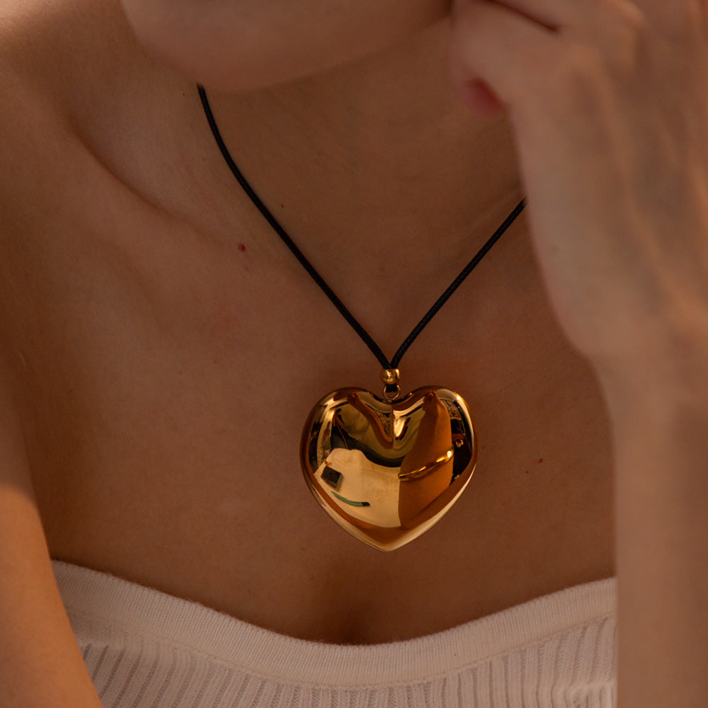 Ophelia Bold Heart Choker