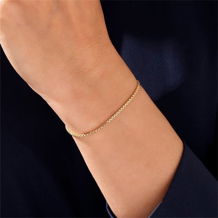 Elegance Gold Chain Bracelet