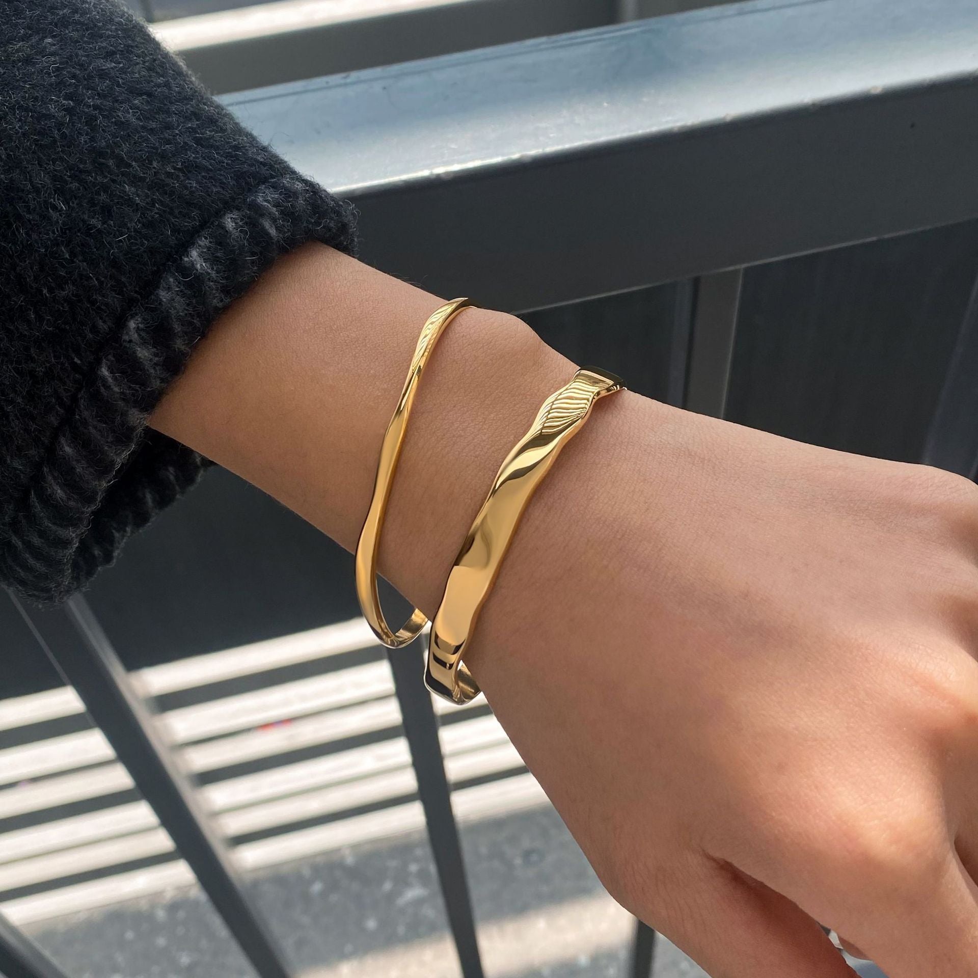 Elegant Gold Cuff Bangle