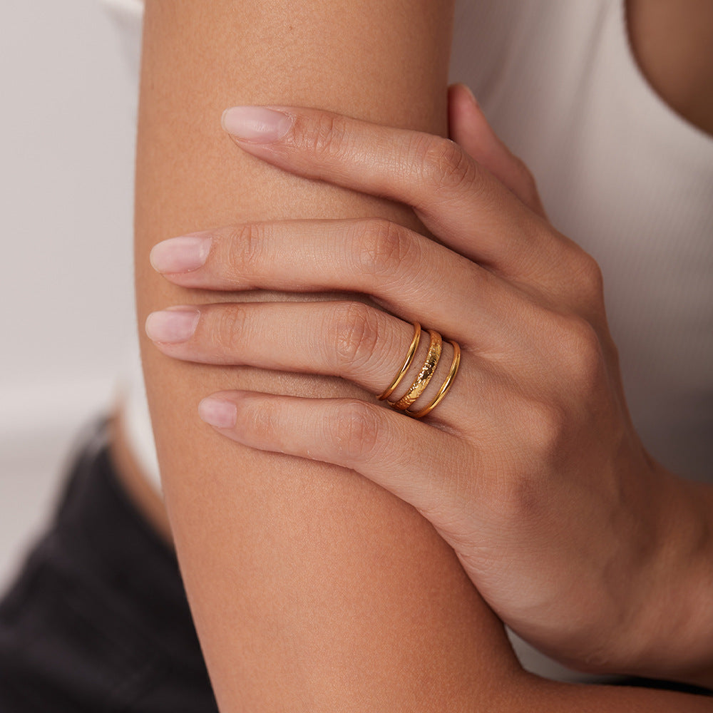 Luxe Gold Ripple Ring