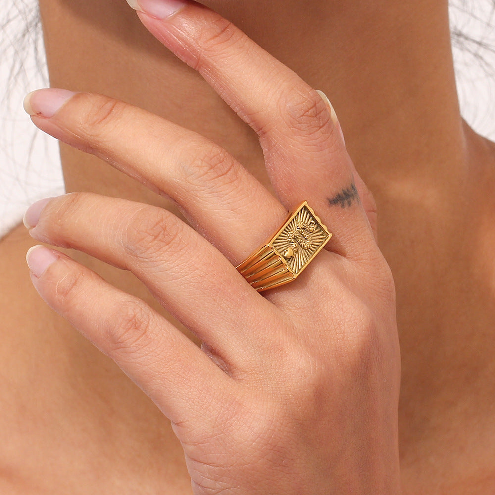Serpent's Embrace Gold Ring