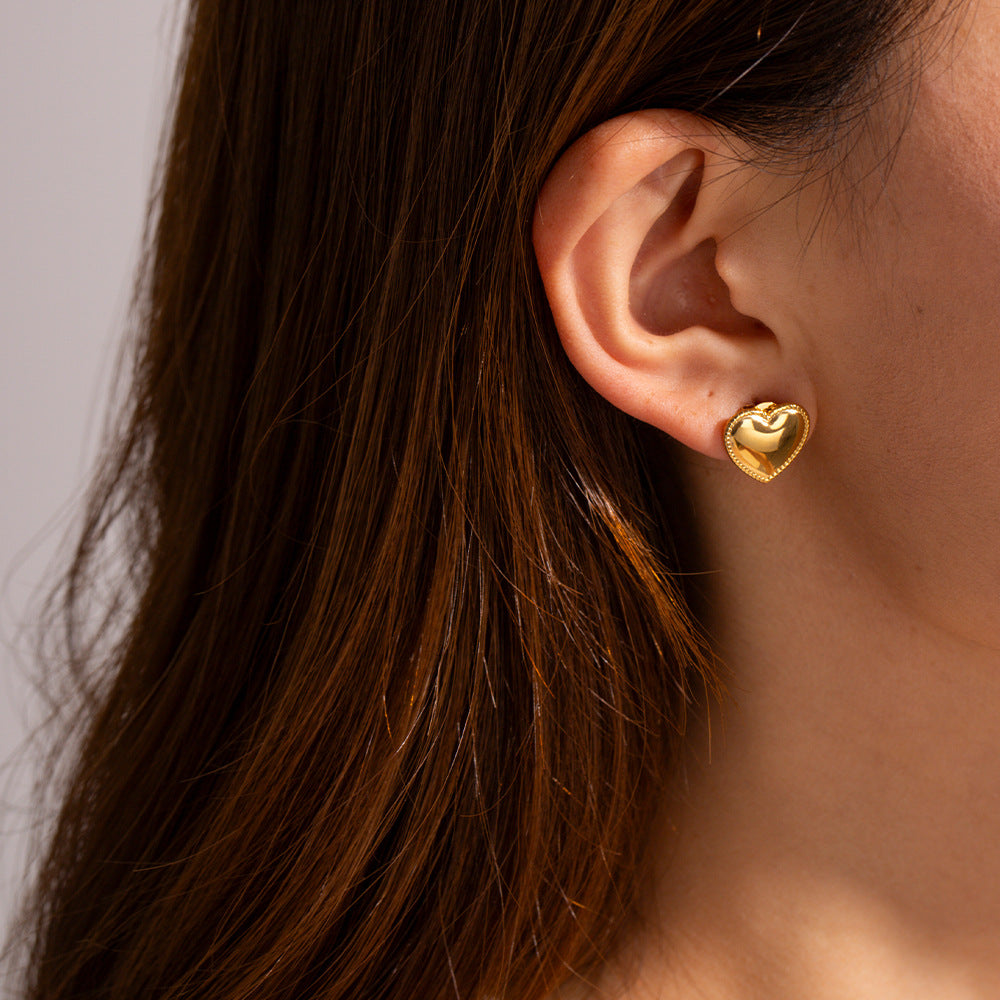 Radiant Heart Studs - Gold