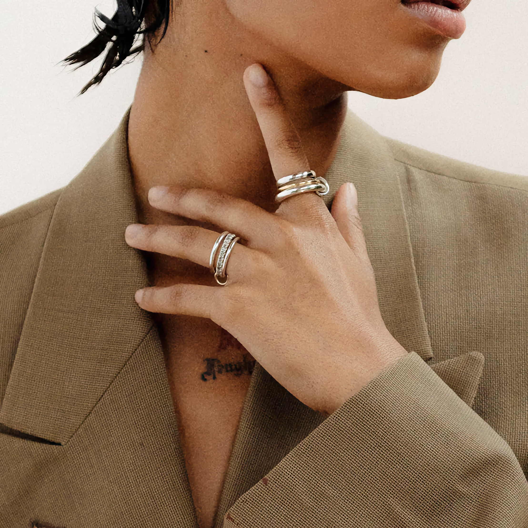 Canaria Intertwined Ring