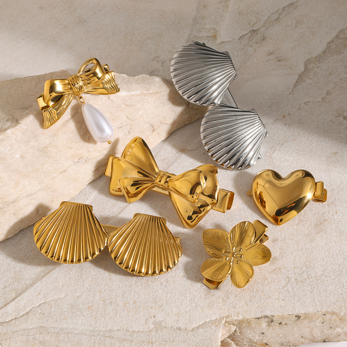 Melinda Pearl & Gold Hair Clip