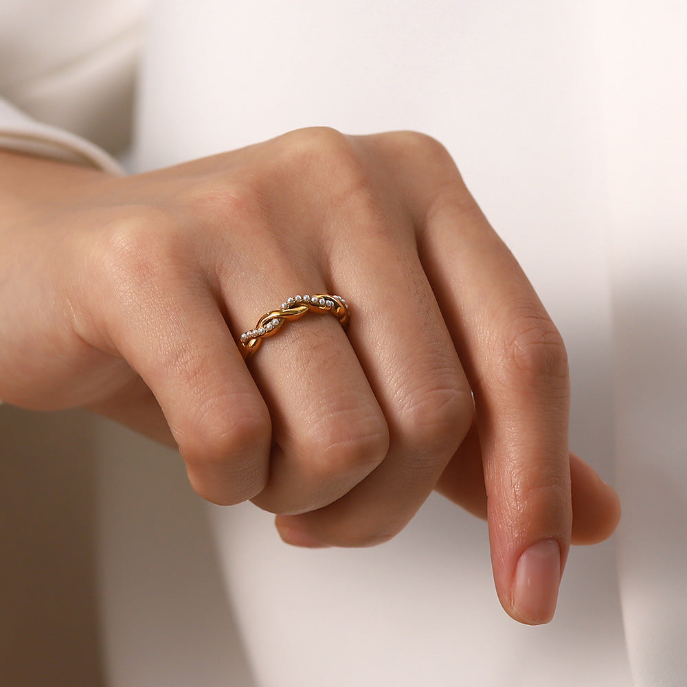 Elegant Pearl Twist Ring
