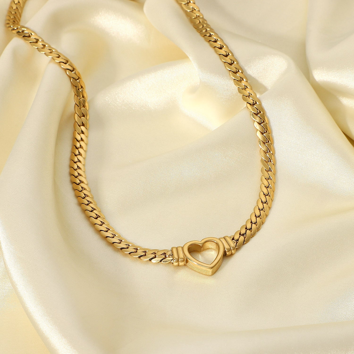 Ethereal Heart Pendant Necklace