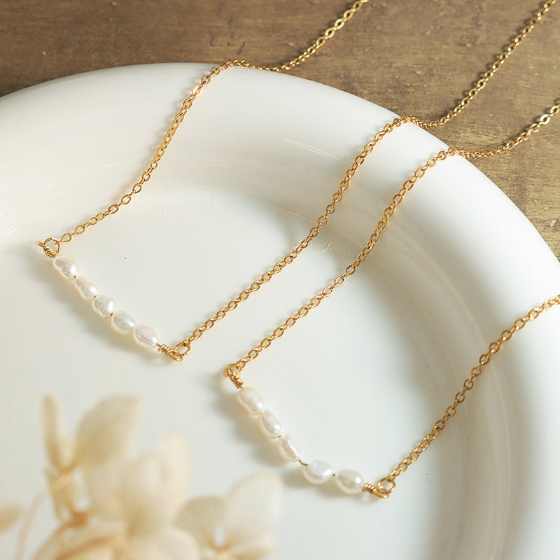 Elegant Pearl & Gold Chain Necklace