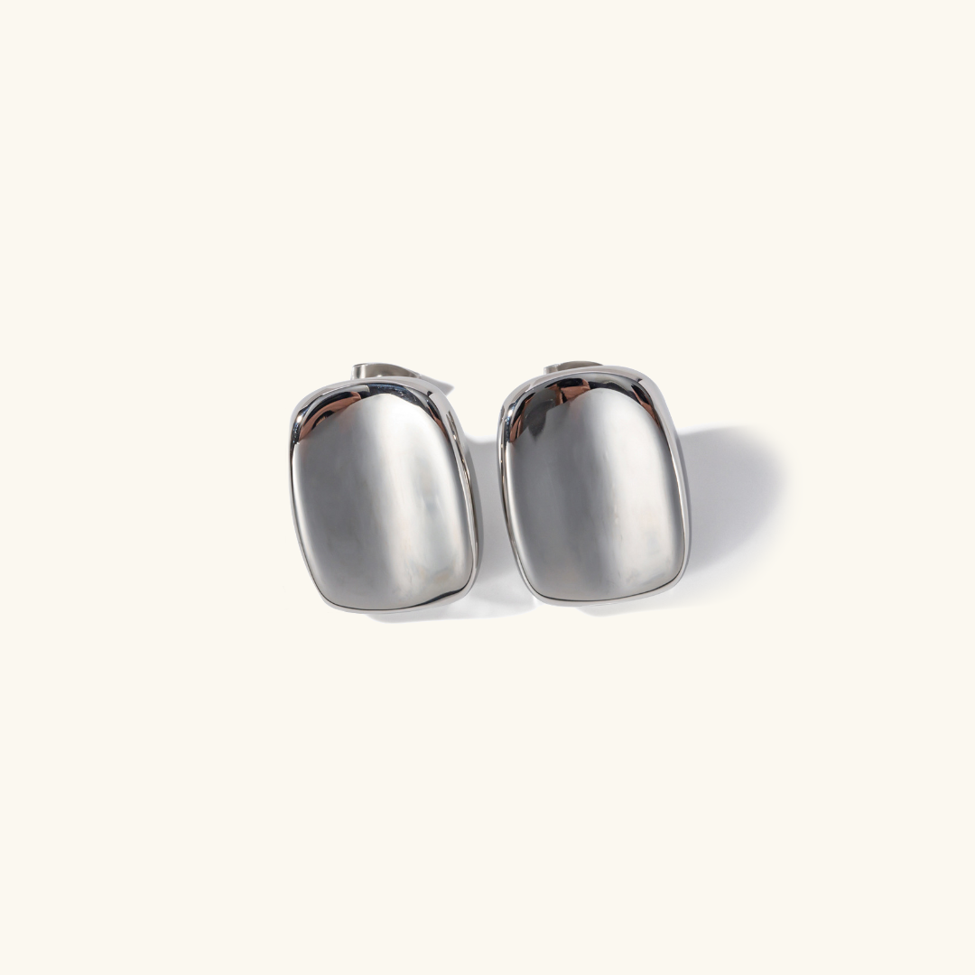 Elegant Gold Rectangle Studs