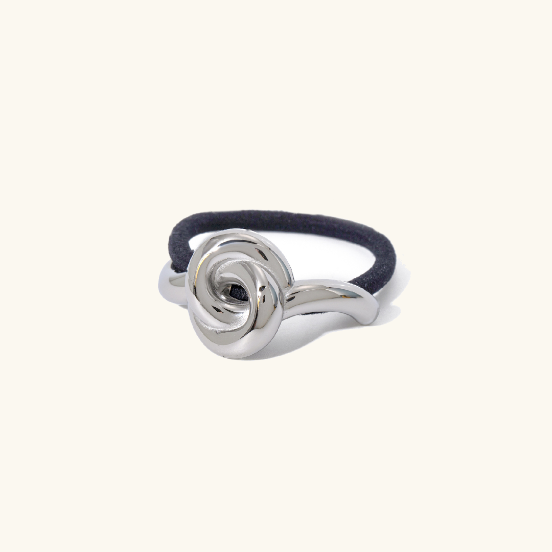 Elegant Twisted Cuff
