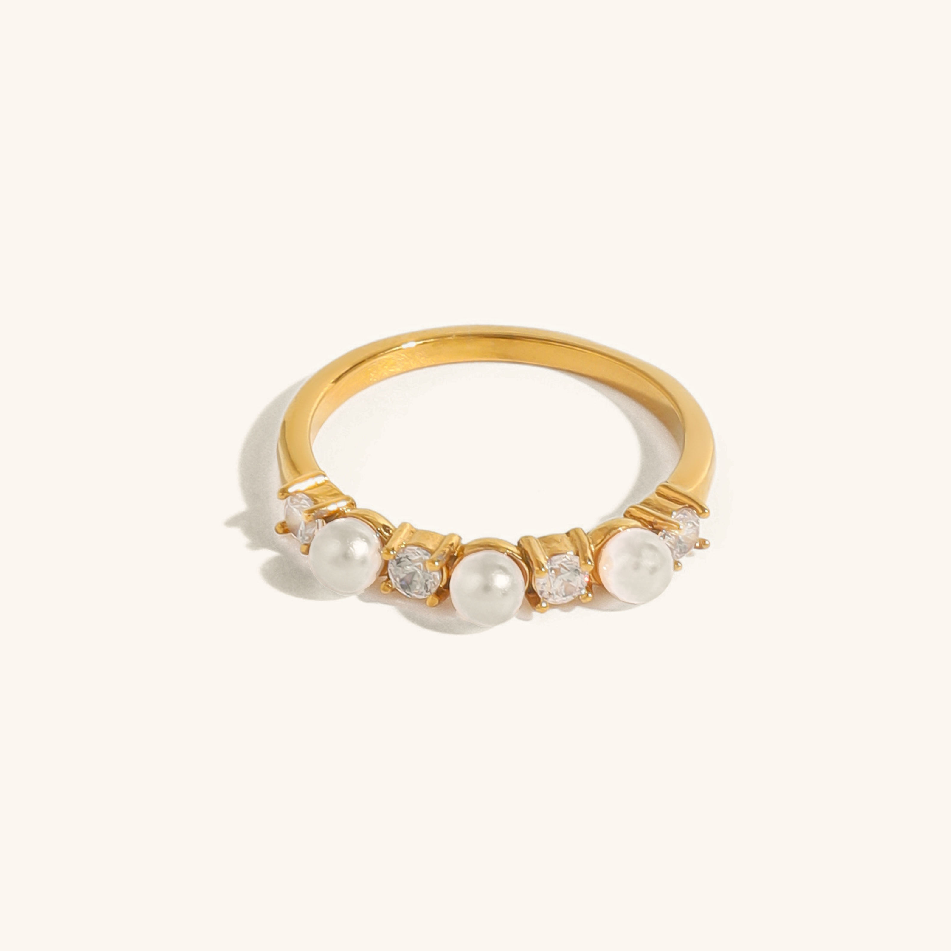 Luxe Pearl & Diamond Accent Ring