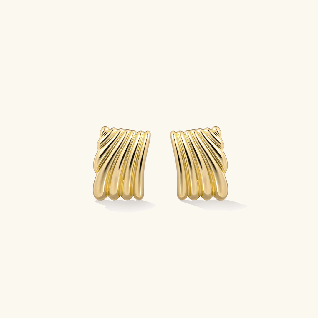 Alisa Elegant Gold Earrings