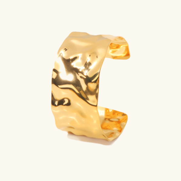 Radiant Intertwined Gold Bangle