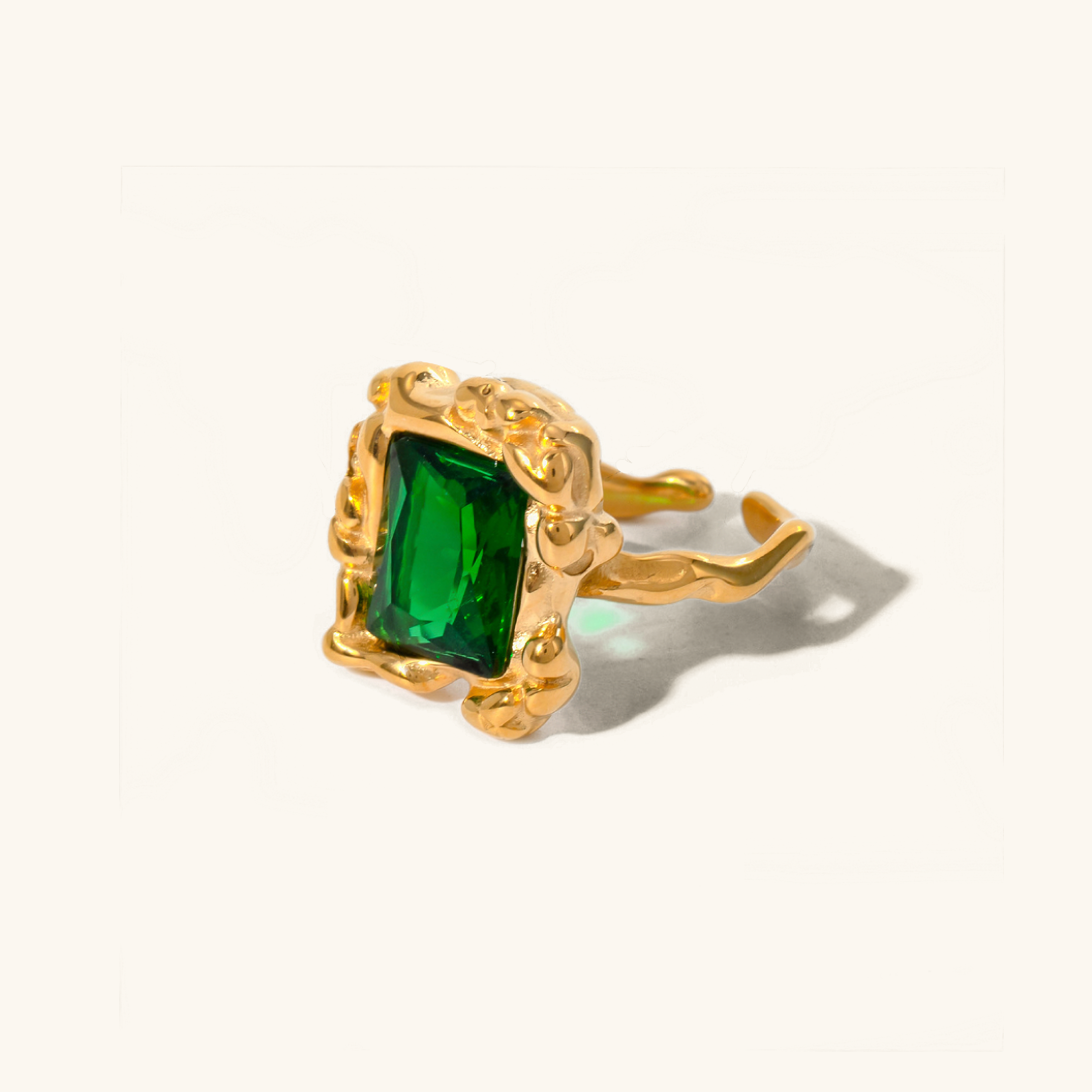 Emerald Radiance Ring