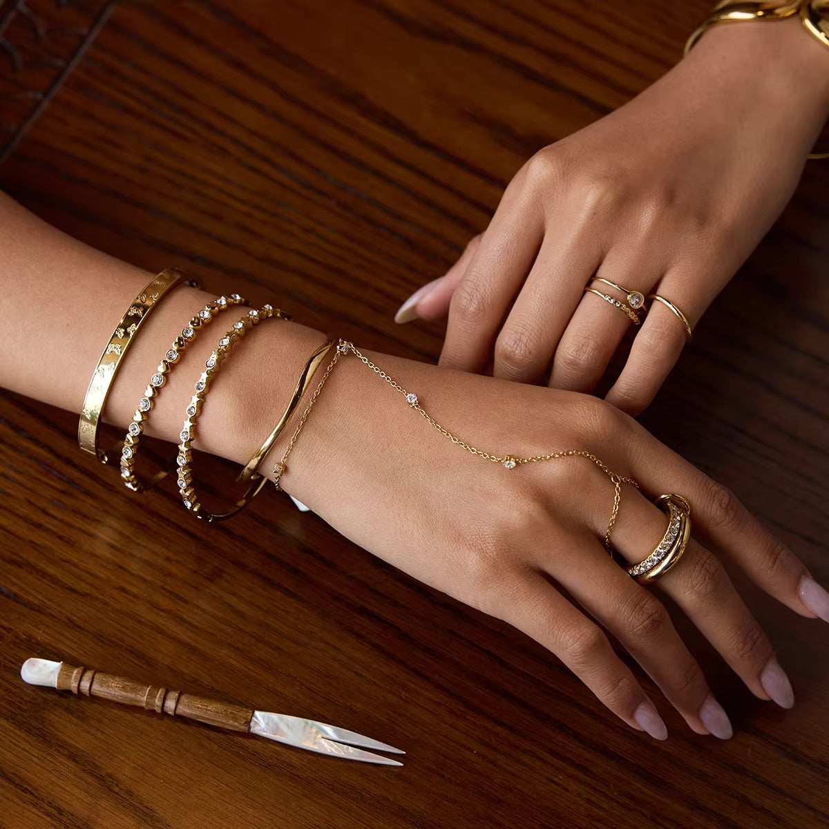 Diamond Spark Hand Chain