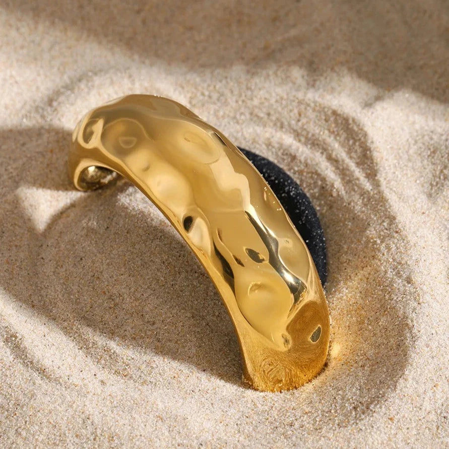 Sculpted Arch Hair Cuff
