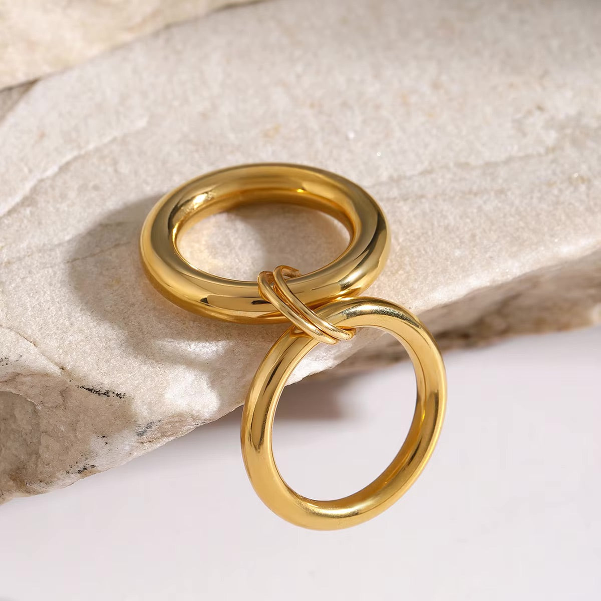 Echo Stacked Gold Ring