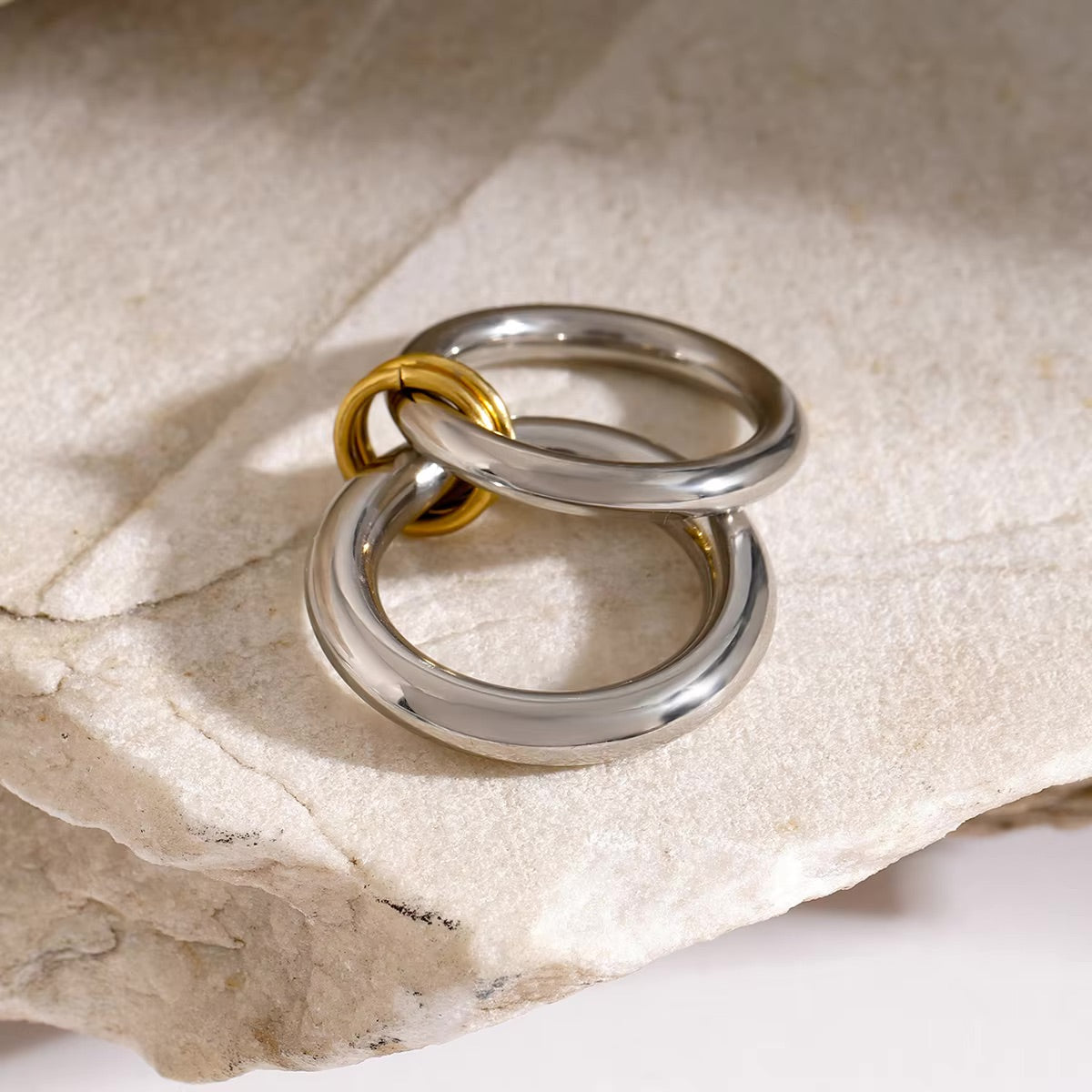 Echo Stacked Gold Ring