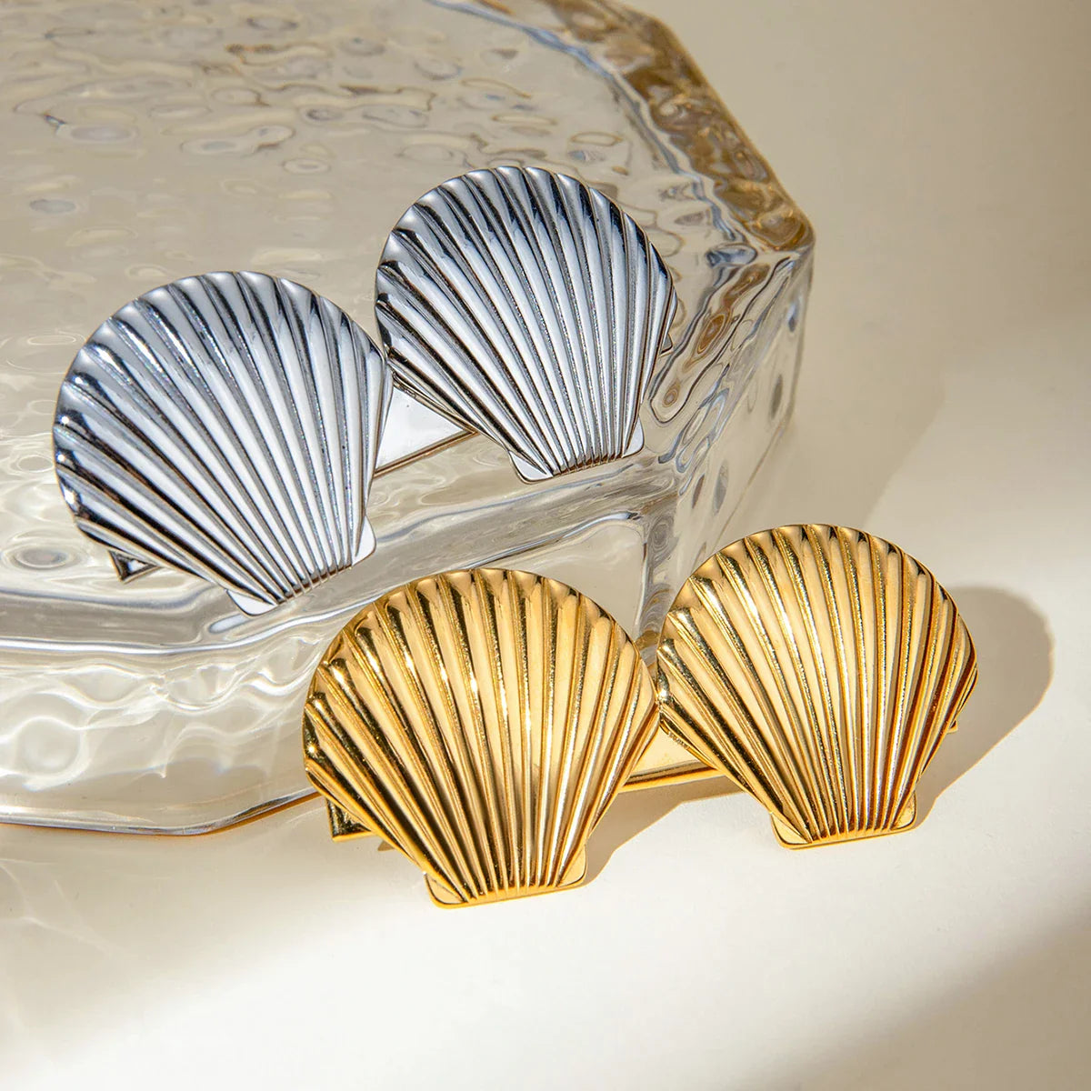 Seashell Gold Hair Accent
