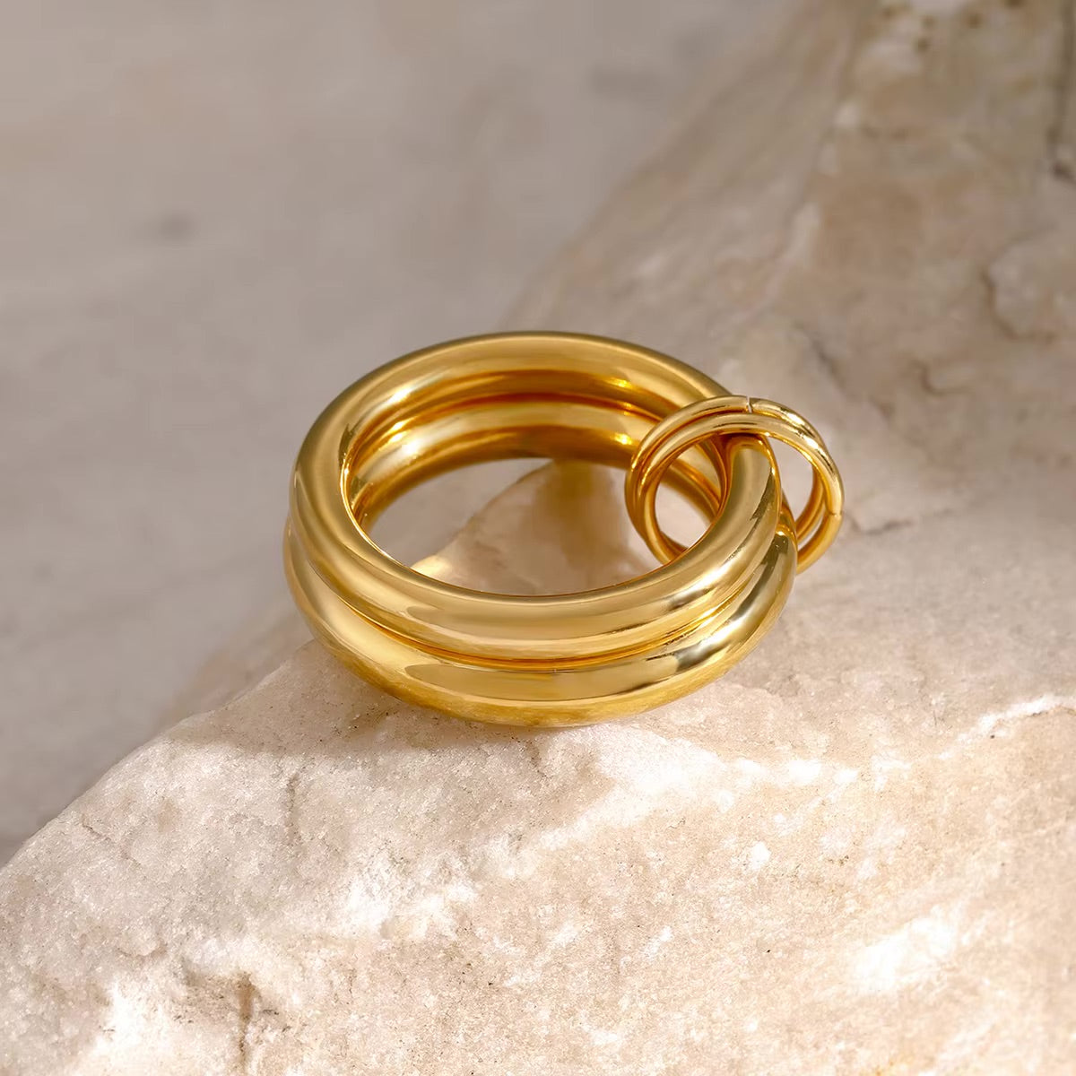 Echo Stacked Gold Ring