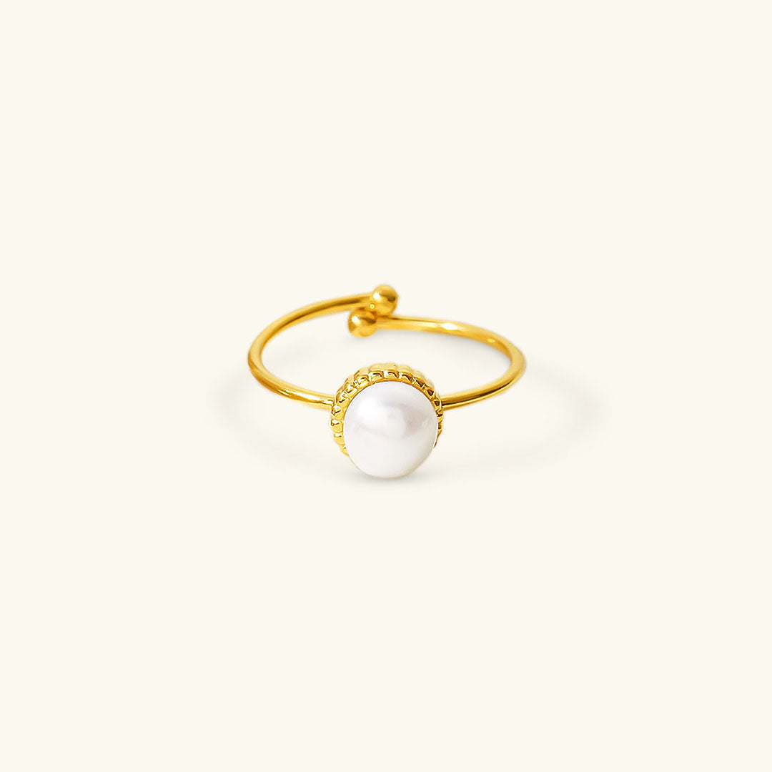 Luxe Pearl Solitaire Ring
