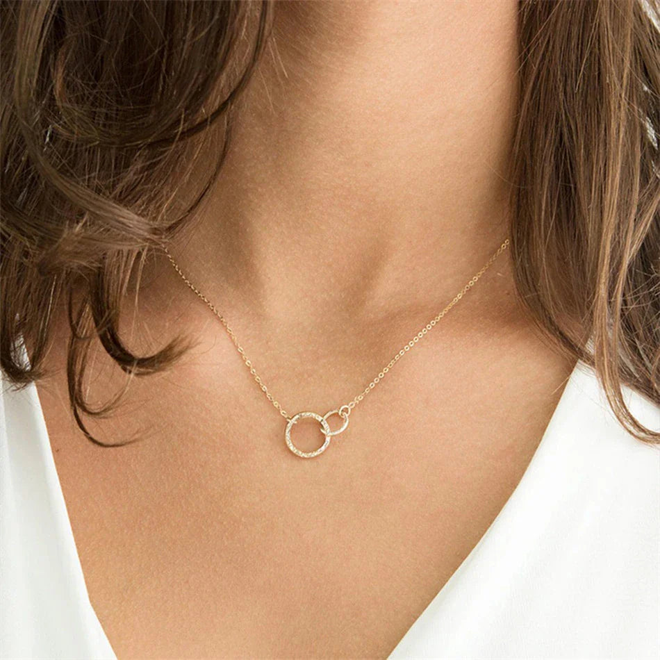 Elegant Gold Hoop Necklace
