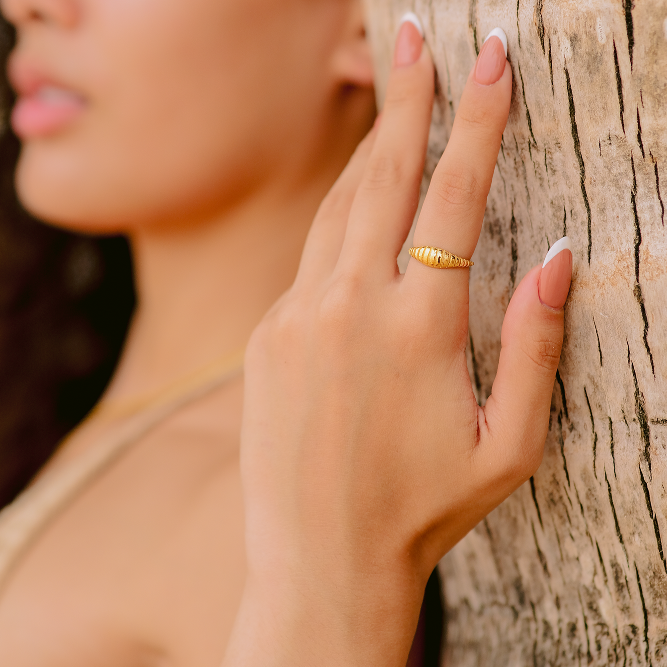 Ethereal Gold Band
