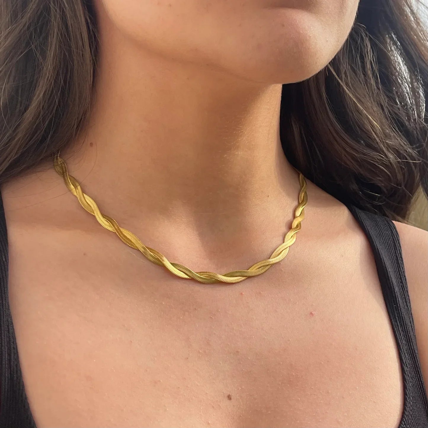 Twisted Elegance Gold Chain Necklace