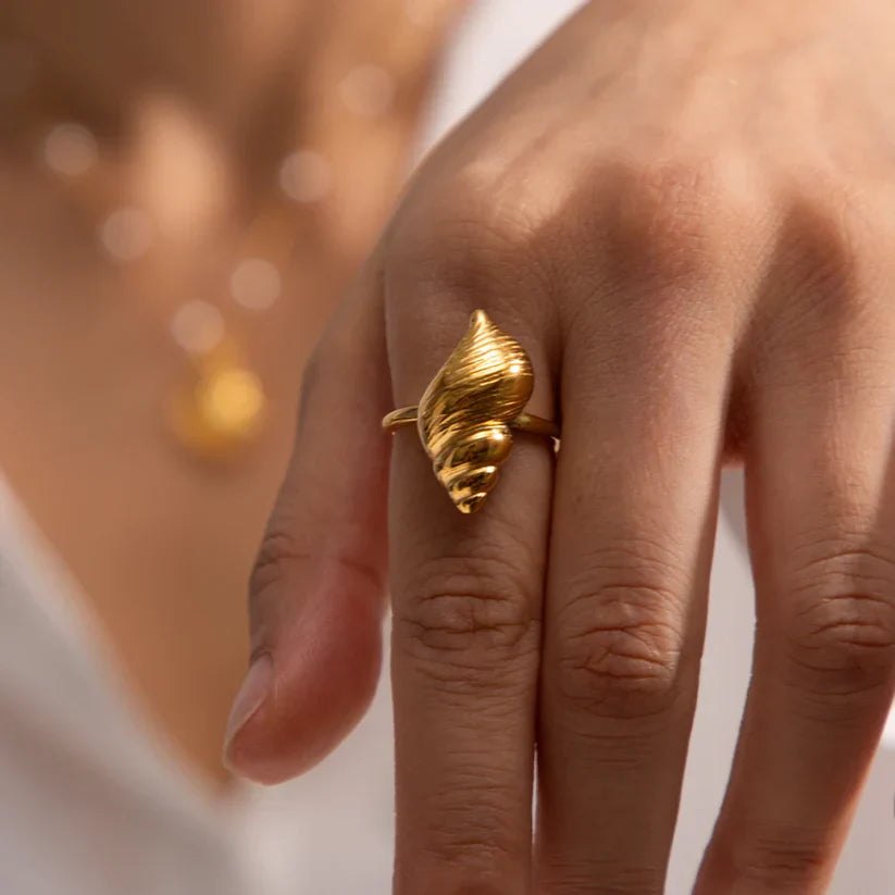 Ocean Whisper Gold Ring