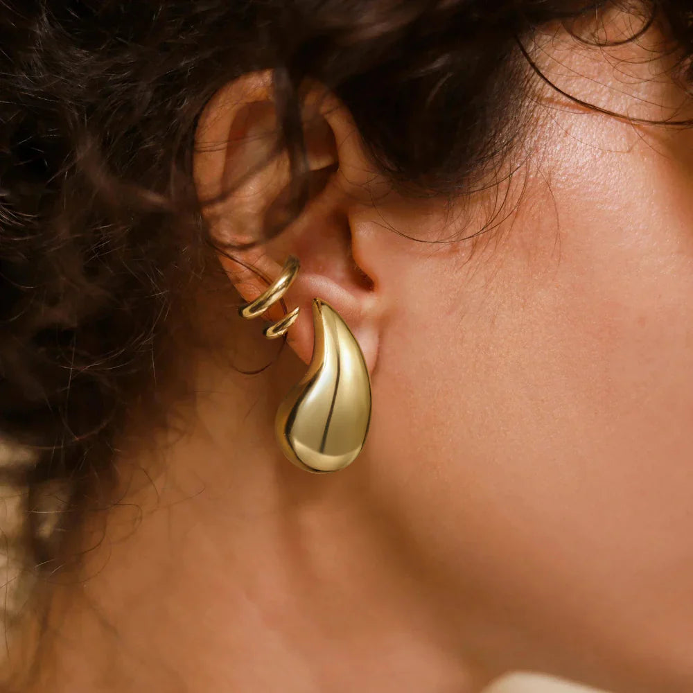Elegant Teardrop Gold Dangle Earrings