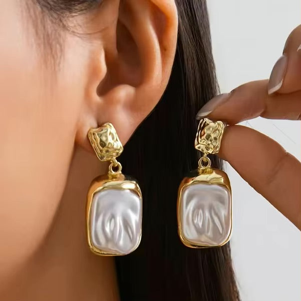 Brittany Baroque Pearl Earrings