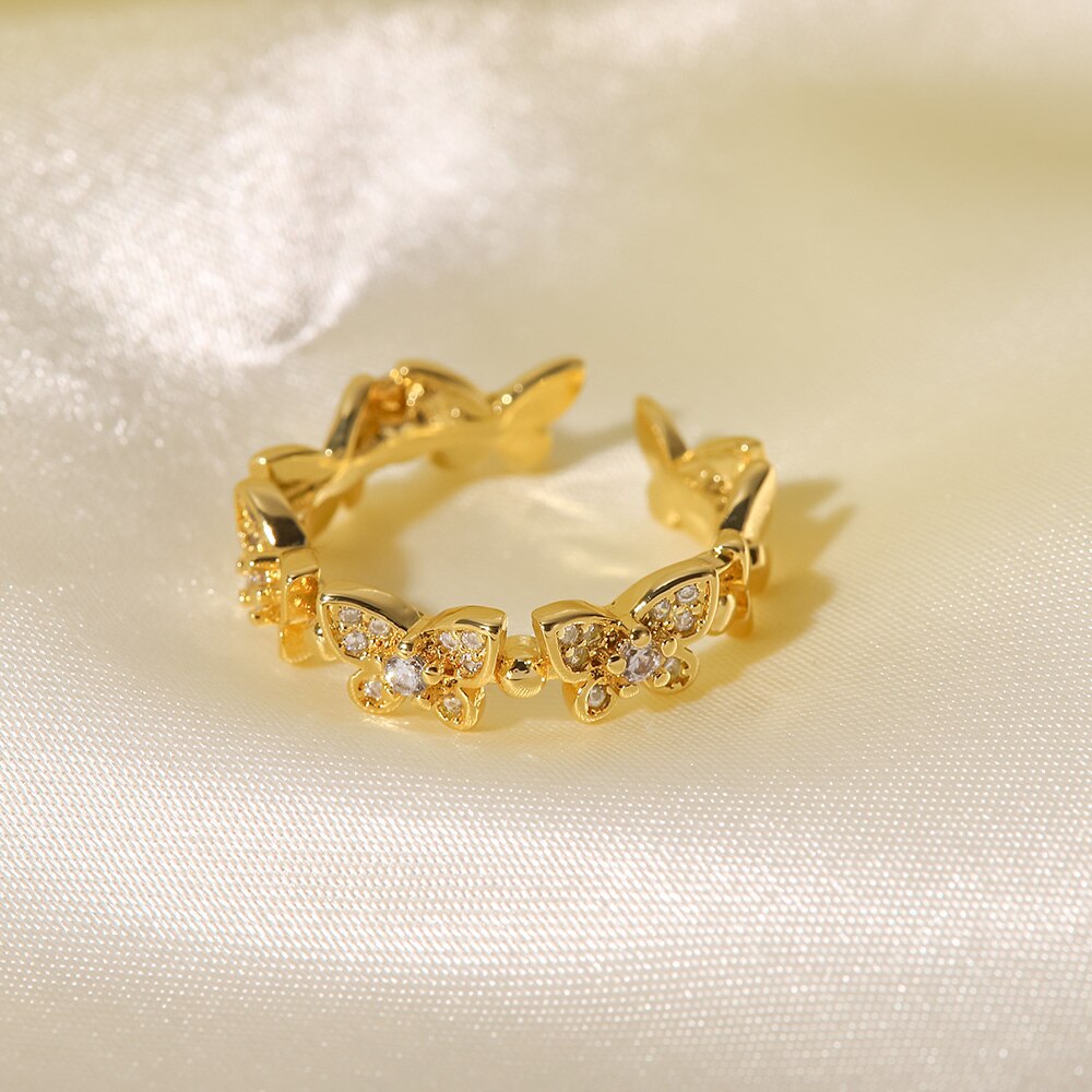 Glimmering Butterfly Gold Ring