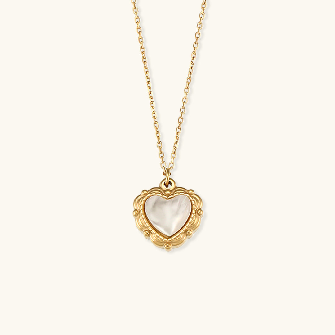 Elegant Pearl Choker