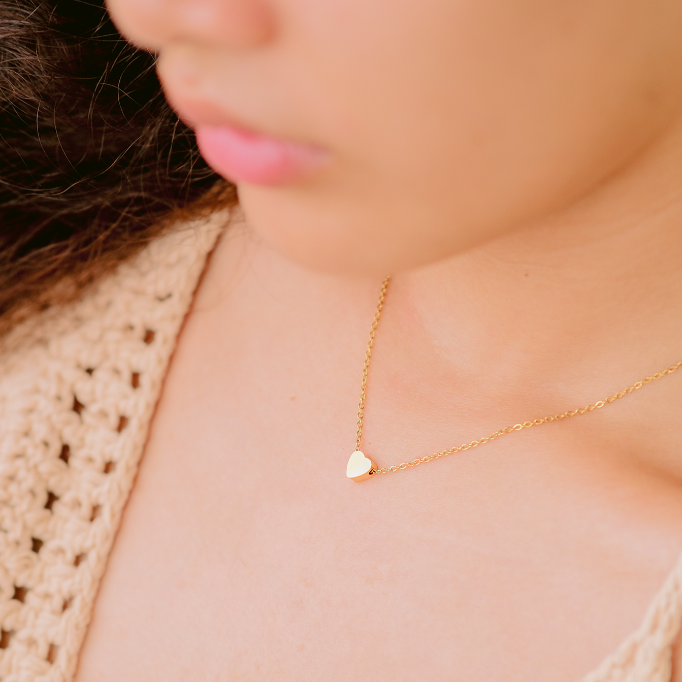 Elegant Daphne Gold Necklace