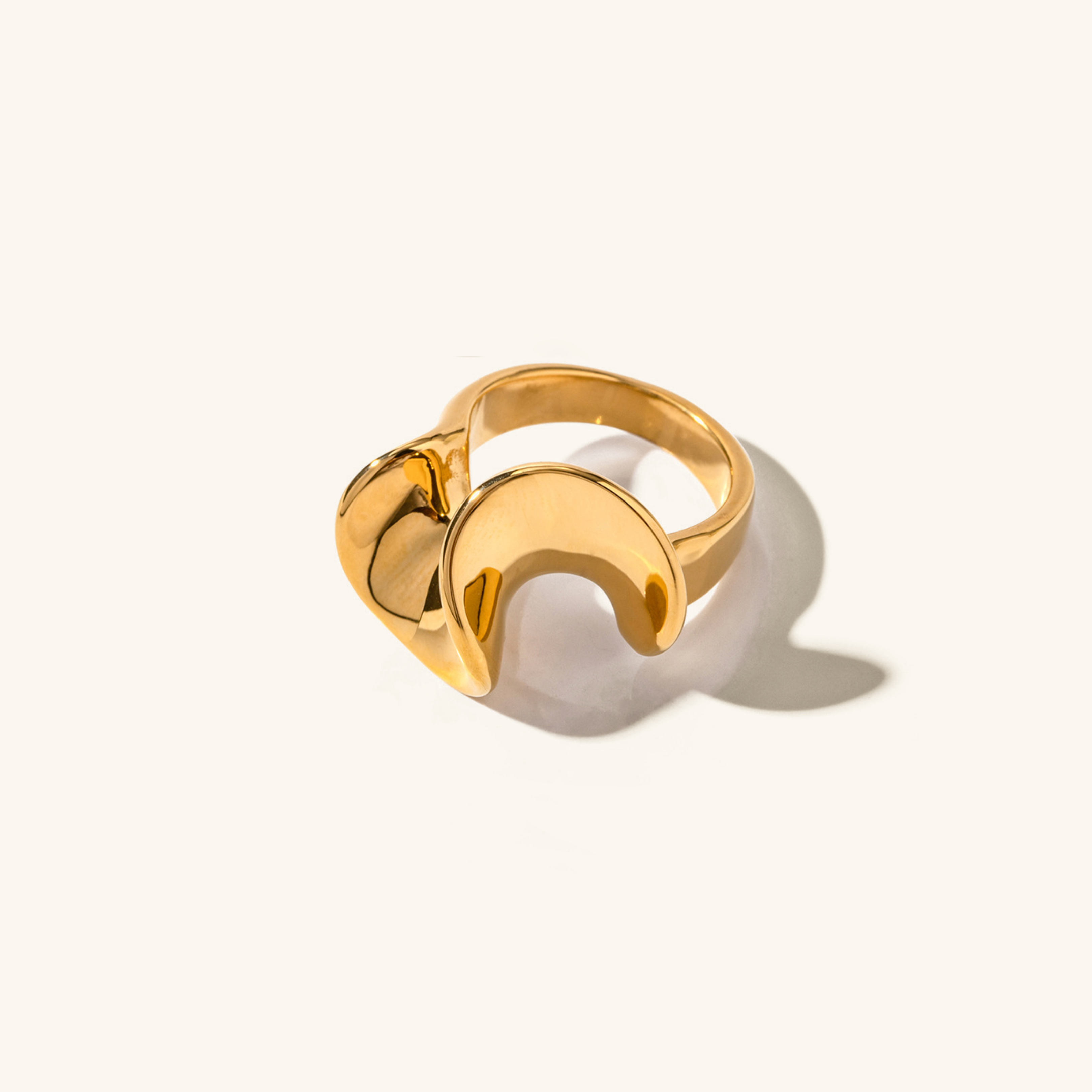 Twisted Radiance Gold Band