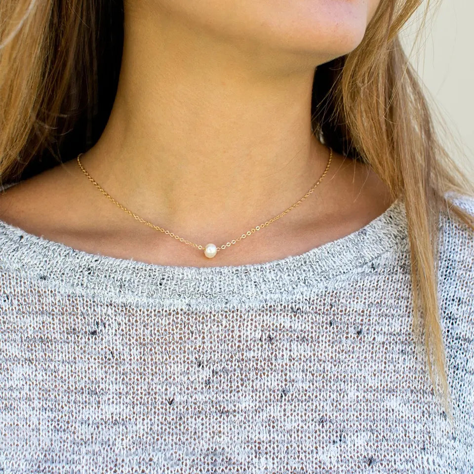 Elegant Pearl Radiance Necklace
