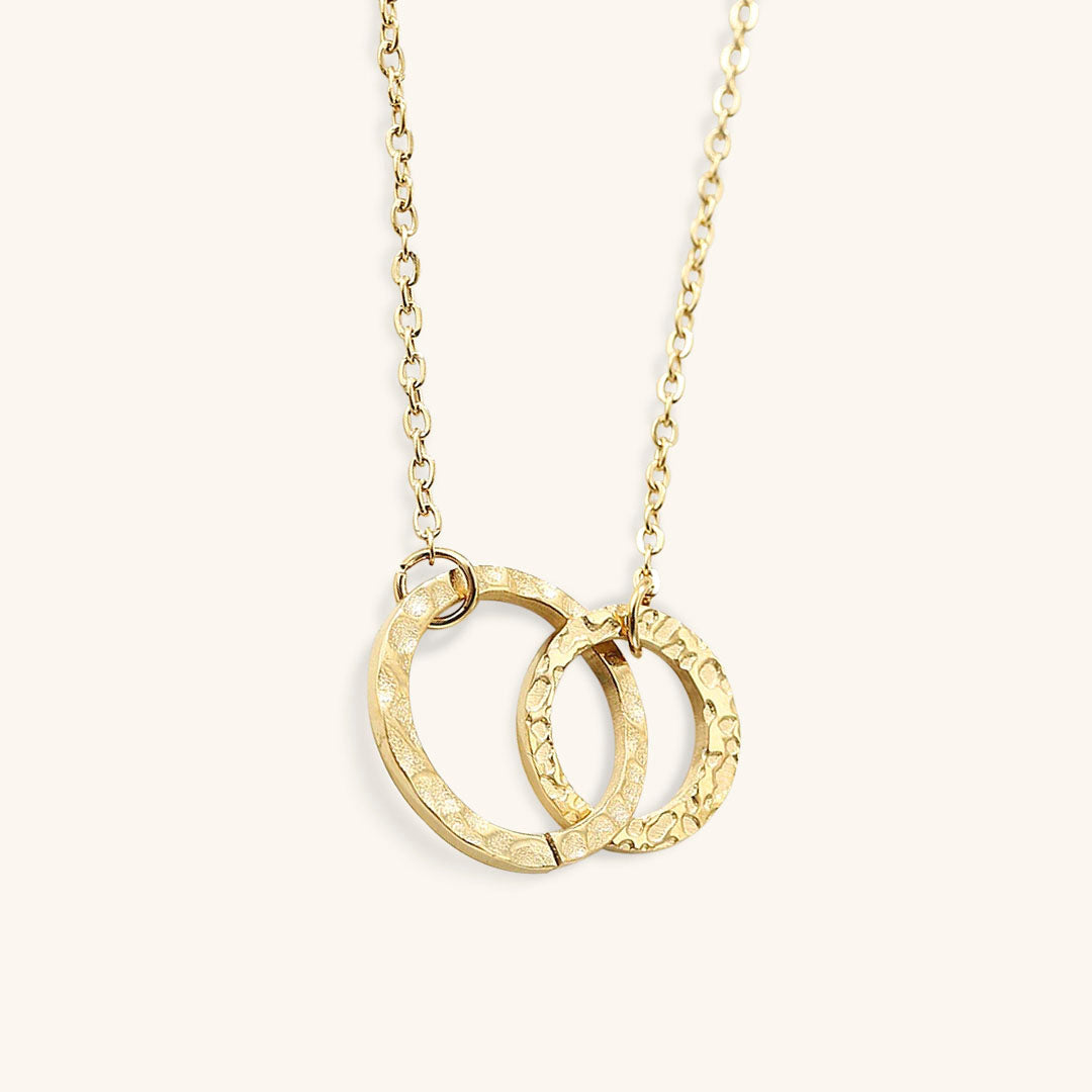 Elegant Gold Hoop Necklace